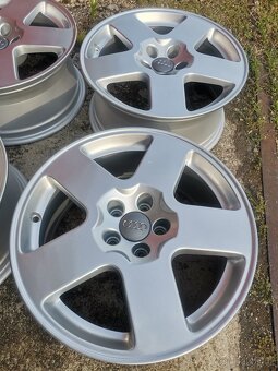 Alu kola Audi 5x100 R16 Speedline. - 4