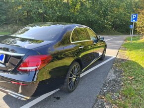 Mercedes Benz E220D 4matic Avantgarde - 4