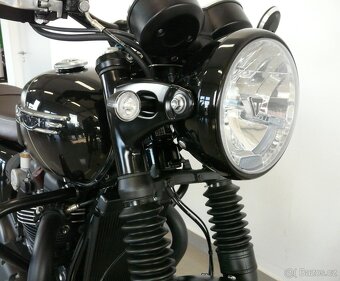 Triumph Bonneville T120 Black - 4