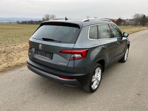 ► ŠKODA KAROQ 1.5TSI 110KW STYLE PANORAMA-FULL LED-NAVI-ACC - 4