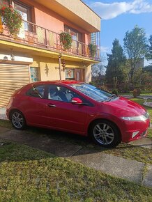 Prodám Hondu Civic 1,8 Evolution - 4