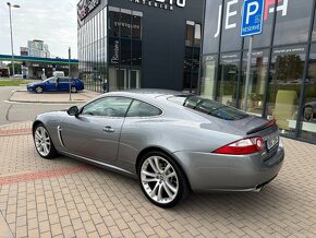 Jaguar XKR 4.2i 306kW Coupe - 4