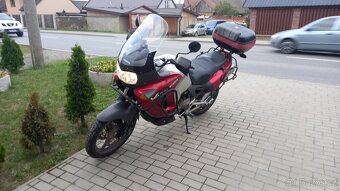 Prodám Honda varadero Xl 1000 rok 2000 - 4