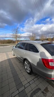 Škoda Superb 2 2.0 125kw 2010r - 4