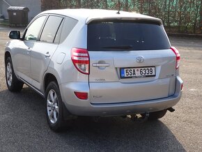 Toyota Rav4 2.0i 4x4 r.v.2011 (116 kw) stk:8/2025 - 4