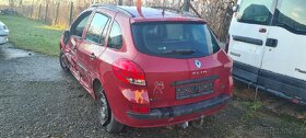 Renault Clio 1.5 dci combi veškere nahradni dily. - 4