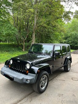 Jeep Wrangler sahara 3.8 - 4