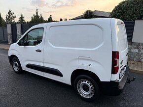 Toyota Proace City 1,5d r.v 2/2021 první majitel - 4