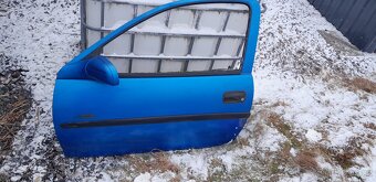 Levé dveře opel corsa edice 2000 - 4