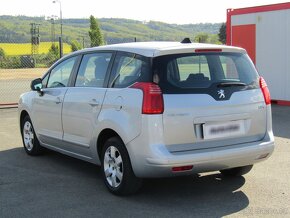 Peugeot 5008 1.6 HDi ,  80 kW nafta, 2010 - 4