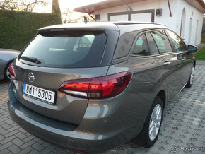 Opel Astra 1.4i 92kw Edition Sports TO po 1.majiteli 75 000k - 4