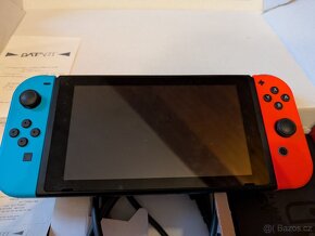 Nintendo Switch stav A++ LCD - 4