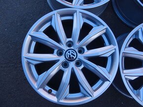 Alu disky originál Volkswagen, 17", 5x112, ET 34 , šířka 7J - 4