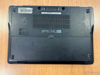 notebook DELL Latitude E7250 + dock - 4