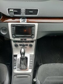 VW Passat B7 2.0 TDI 103 kW DSG - 4