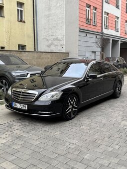 Mercedes w221 facelift - 4