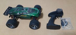 RC auto Challenger Truggy - 4