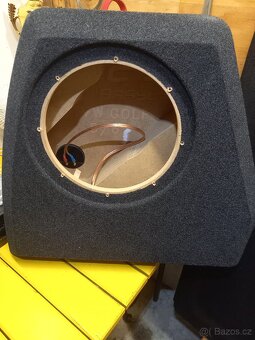 Subwoofer VW Golf 5, 6 - 4