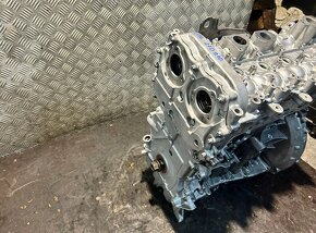 Mercedes B W246 motor 1.6CGI M270910 - 4