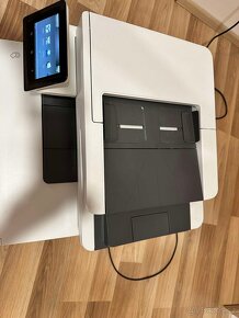 HP Color Laser Jet Pro MFP M477fdw - 4