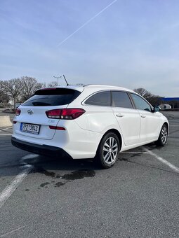 Hyundai i30 1.0 T-GDI - 4