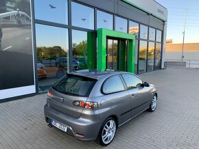 Seat ibiza CUPRA 1.9TDI 118 kw zachovalý stav 07/2005 - 4