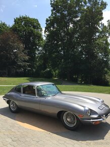 Jaguar e-type - 4