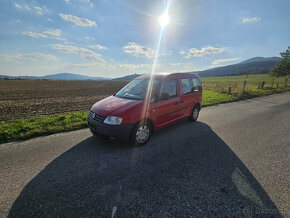 Volkswagen Caddy LIFE 2006 1.6 benzín manual 7 Miestne - 4