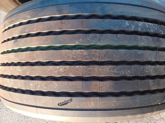 Pneu 435/50R19,5 - 4