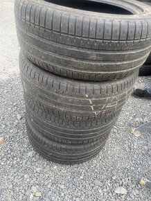 Starší pneu 245/50 ZR18 Falken letní - 4