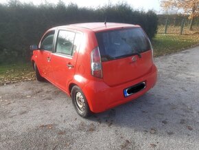 Daihatsu Sirion 1.3i 16V klimatizace, 146 tis km-r.v 2007 - 4