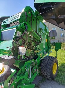 lis na kulaté balíky John Deere V451M, r.v.: 2023 - 4