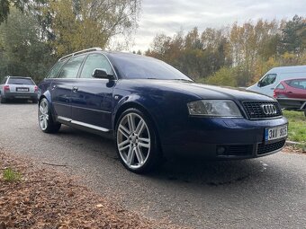 Audi A6 Avant 4.2 V8 - 4