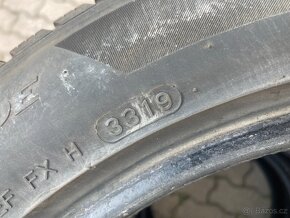 Sada zimních pneu Hankook 245/45/18, cca 4 mm - 4