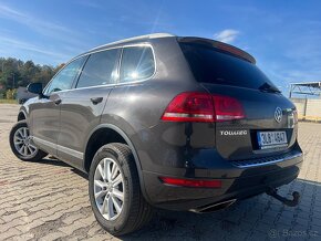 VW TOUAREG 3.0TDI 176KW 4X4,MAX. VYBAVA,NOVA STK - 4