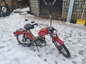 Benelli 50 moped s doklady - 4