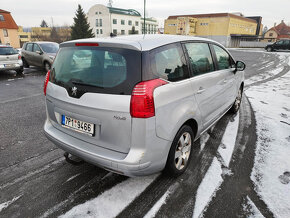 Peugeot 5008 1.6HDi Klima Alu 7míst - 4