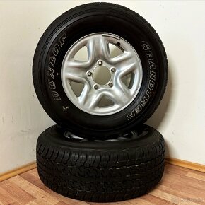 TOYOTA LANDCRUISER 5x150 R17 ET60+CELOR. 285/65R17 - 4