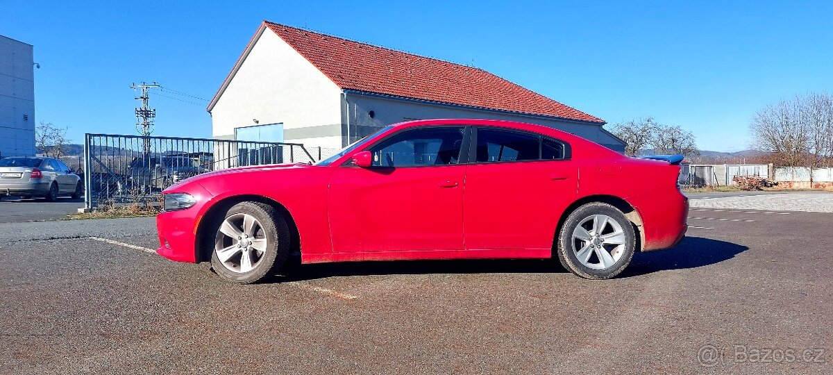 Dodge Charger 3,6 V6 - VYMĚNÍM / PRODÁM