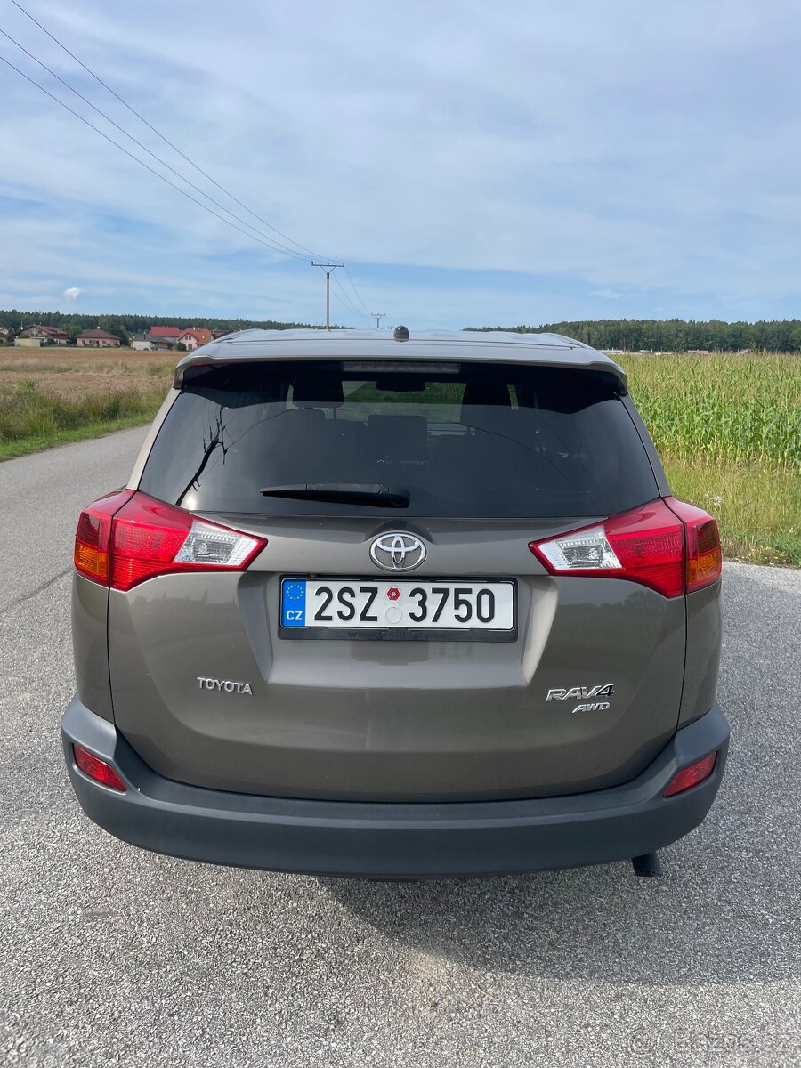 Toyota RAV 4 2.2 D-4D 4WD 110 kW