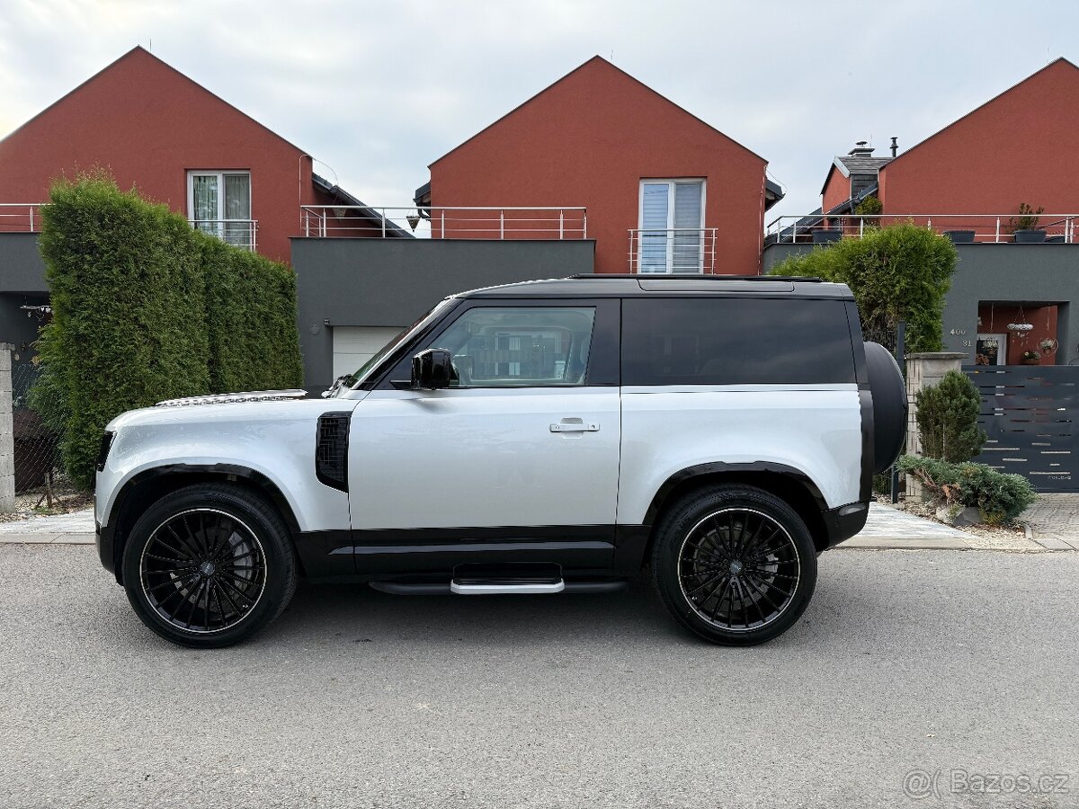 LAND ROVER DEFENDER 90 P400 HSE ČR DPH