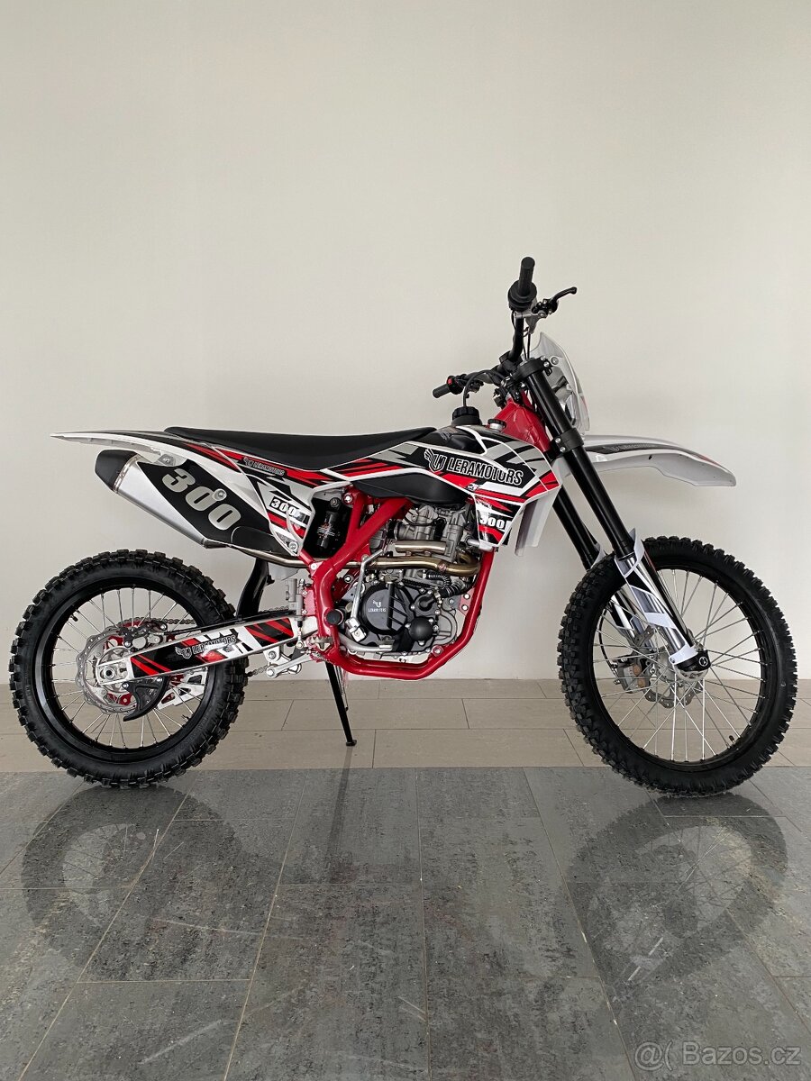 Pitbike Leramotors Killer PRO 300ccm H2O 21"/18" red