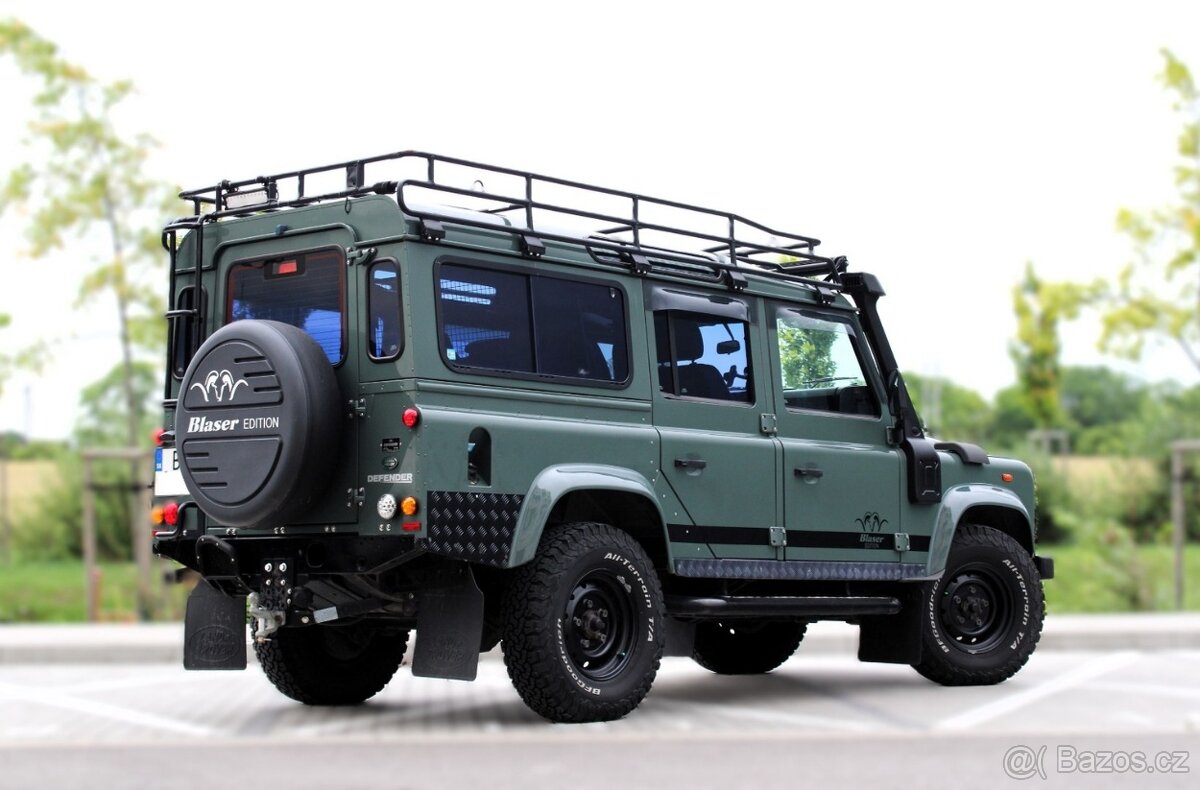 Land Rover Defender 110 2,2D Blaser Edition one of 60