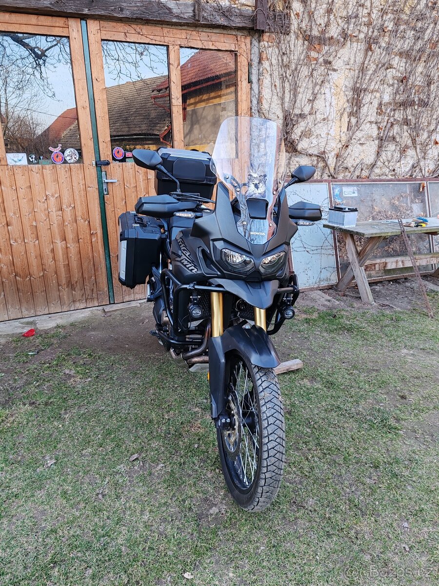 Honda Africa twin CRF1000 NOVÁ V ČR