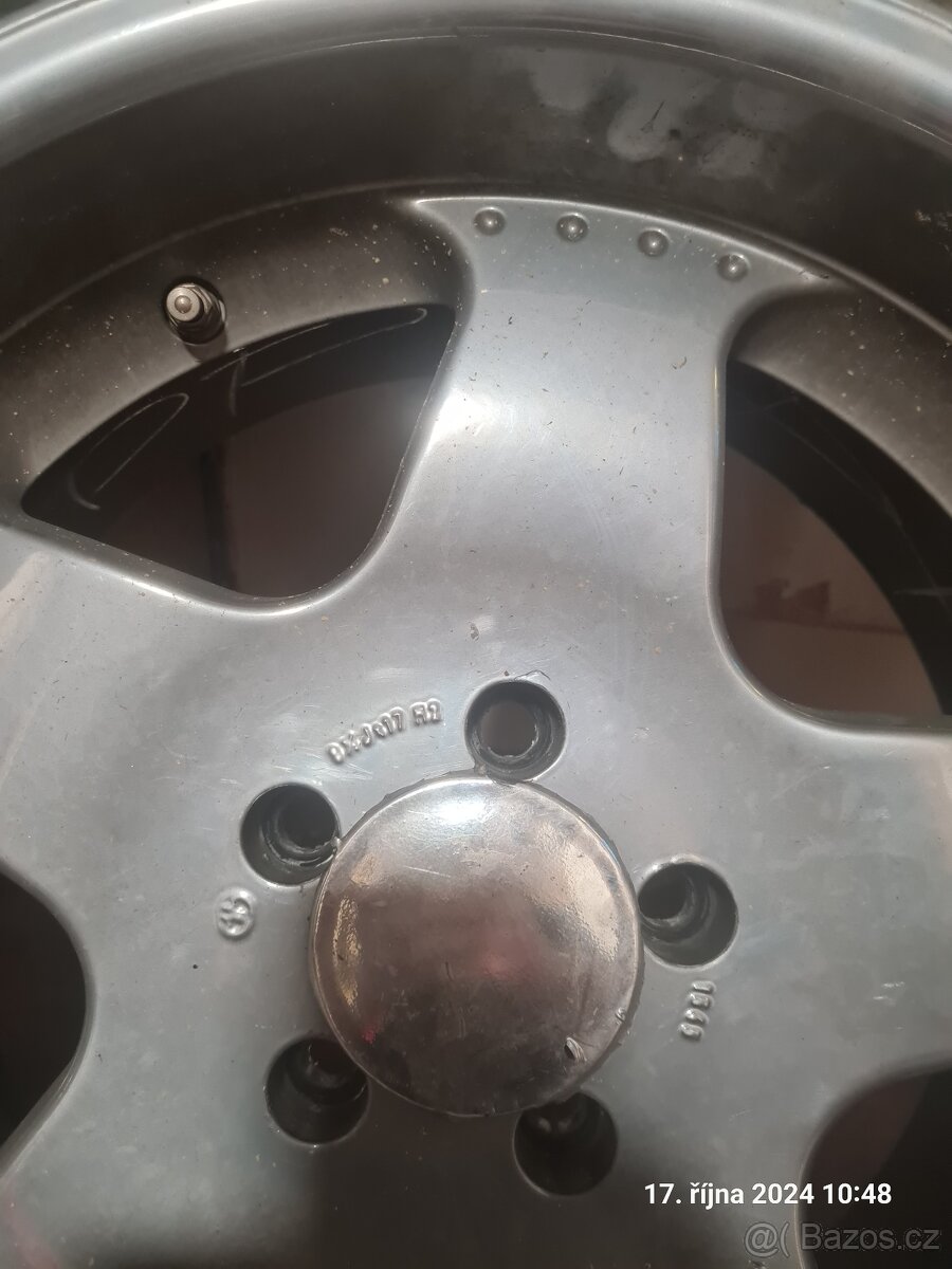 245/65 r17