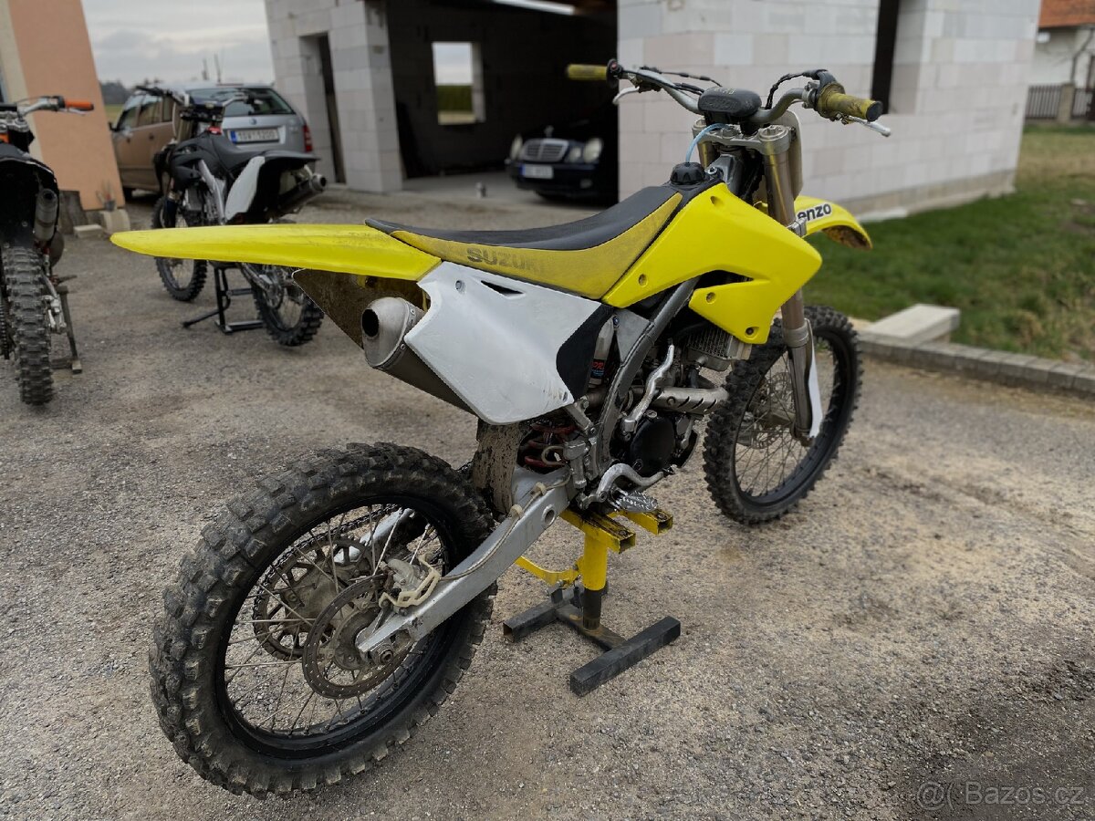 SUZUKI RMZ 250