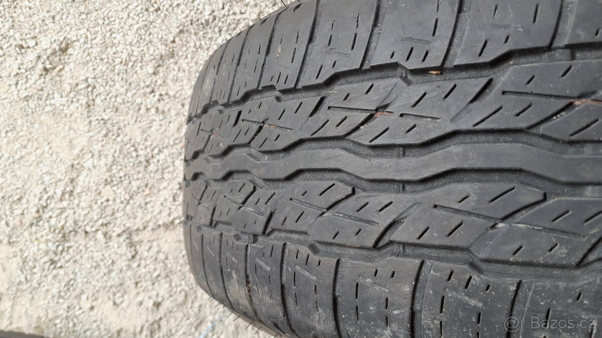 Bridgestone Dueler H/T 687 225/65 R17 102H Letní