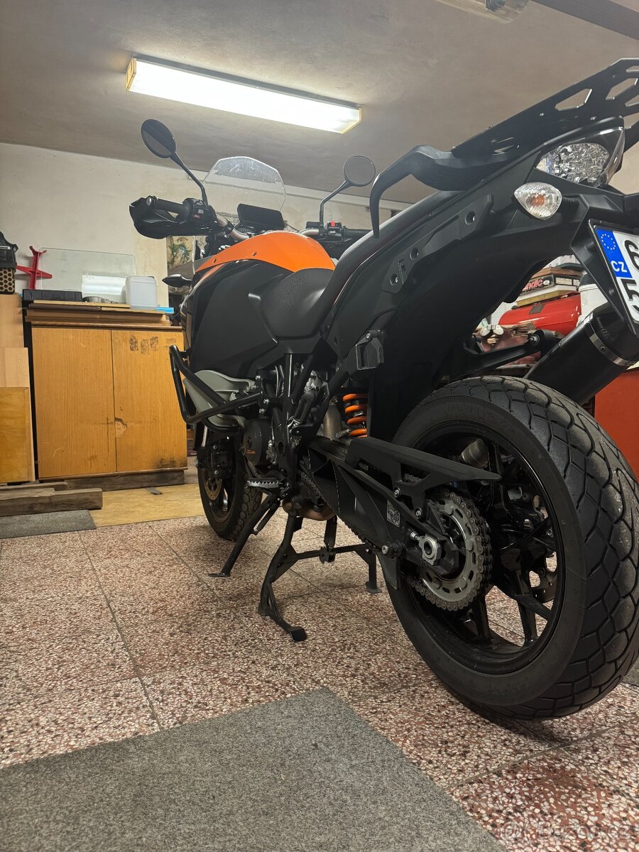 KTM 1050 Adventure