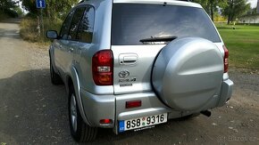 Toyota Rav 4 2.0 D-4D ,4x4, r.v. 2005 - 5