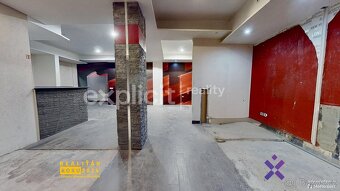 Pronájem obchodních prostor v centru města 314 m2 - Uherský  - 5